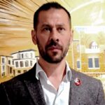 Serkan Öz, sayfa fotoğrafı